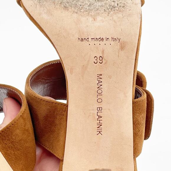 Manolo Blahnik Gable Camel Brown Suede Buckle Open Toe Stiletto Mules IT 39 - Picture 10 of 10